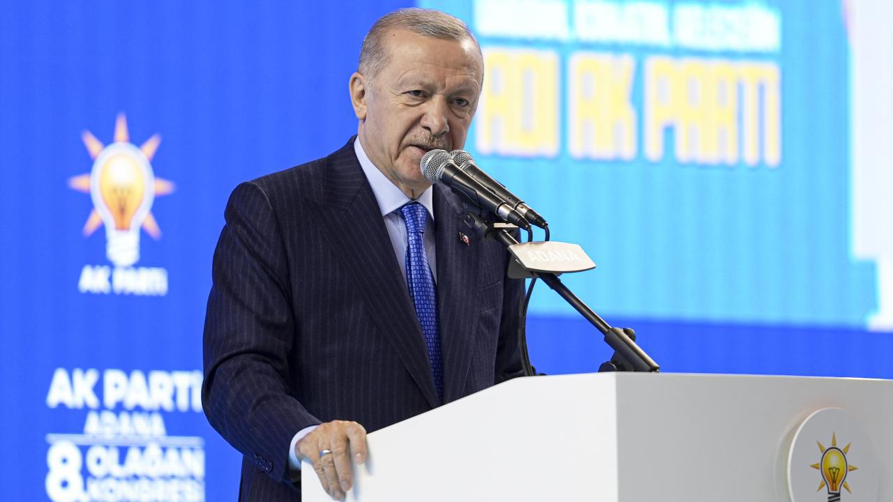 Cumhurbaşkanı Erdoğan'dan Ali Koç'a gönderme: "Esenyurt'tan, Beşiktaş'tan haberin yoksa sen bu işi bırak"