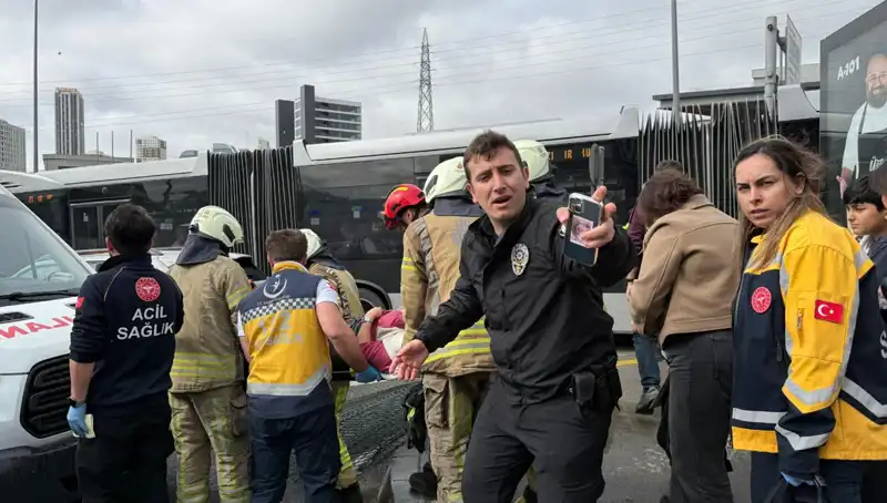 Metrobüs Kazası Nedenleri ve Etkileri: Şehirde Seferler Durdu