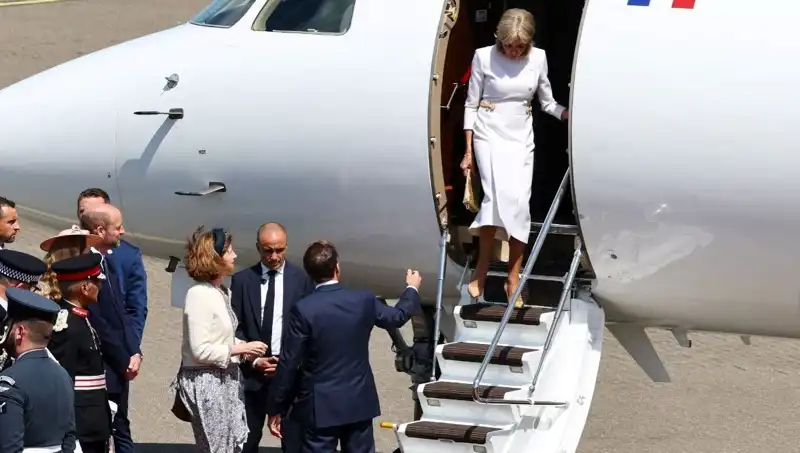 Macron Çiftinde Kriz: Emmanuel'den Brigitte'ye Soğuk Davranış