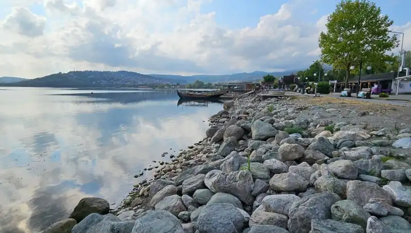 Sapanca Gölü'nde Dikkat Çeken Su Seviyesi Düşüşü: Nedeni Ne?