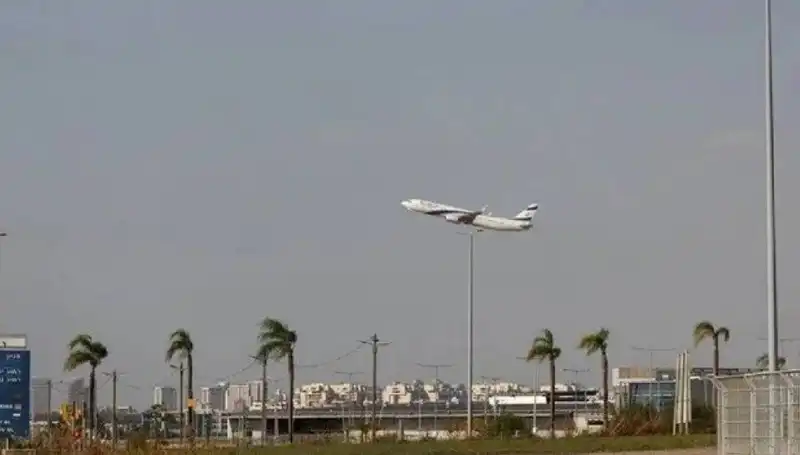 Yemenli Husiler Ben Gurion Havalimanı'nı Hedef Aldı:  Alarm Ve Güvenlik Önlemleri Artıyor