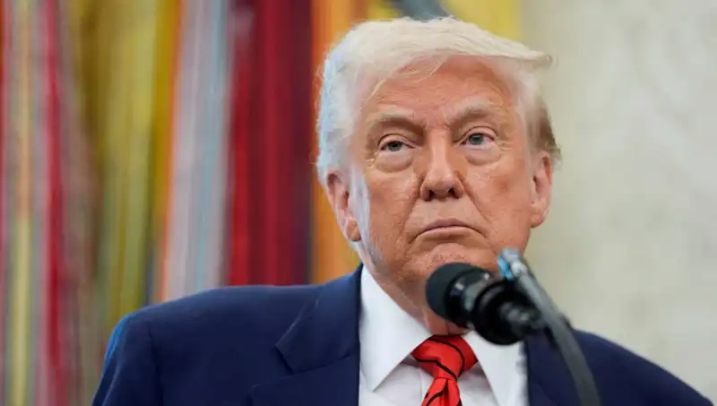 Trump G7 Zirvesini Neden Terk Etti? Acil Beyaz Saray Toplantısı Detayları