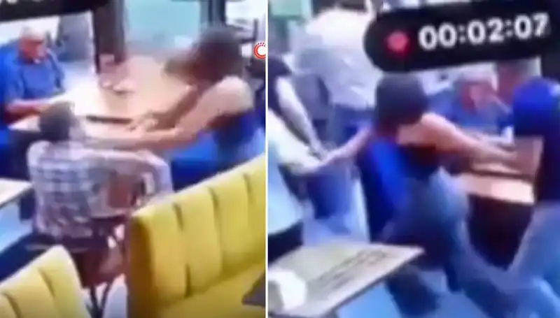 Garsona Tokat Atan Müşteri Tekme Tokat Dayak Yedi!