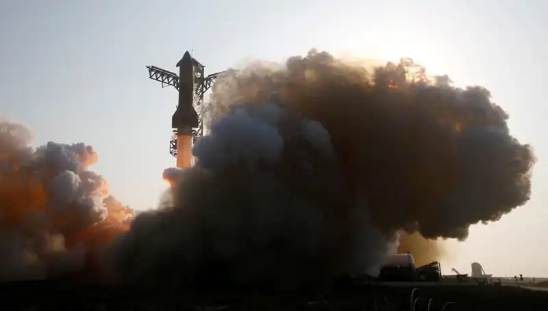 Starship Roketinin Destanı: 9. Testte Kontrolden Çıktı!