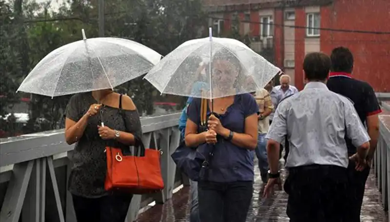Sıcaklık ve Sağanak Uyarıları: Yazın Aşırı Hava Koşullarına Dikkat