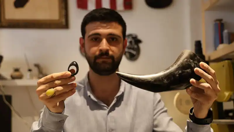 Türk Savaşçıların Tarihine Işık Tutan Eşsiz Manda Boynuzu Ekipmanı