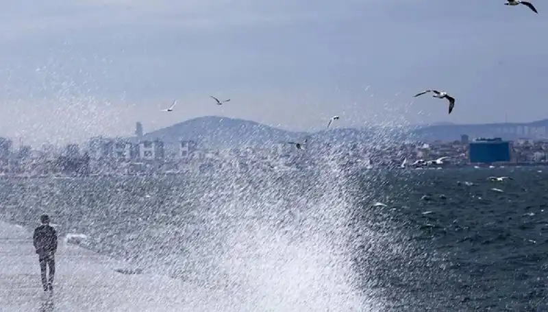 Kuvvetli Rüzgar ve Sağanak Yağışlara Karşı Uyarılar Artıyor