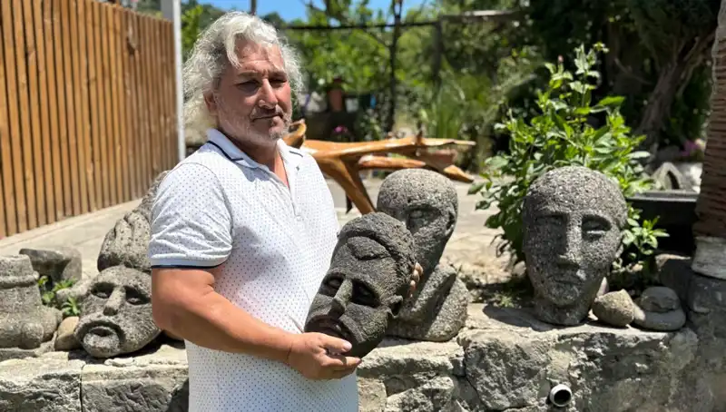 Üç Günde Elde Ettiği Eserlerin Yüzde 90'ı Tarihi Zannediliyor
