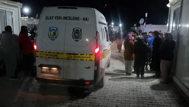 Husumetlilerin Silahlı Kavgası: Gerilim Dolu Anlar ve Sonuçları