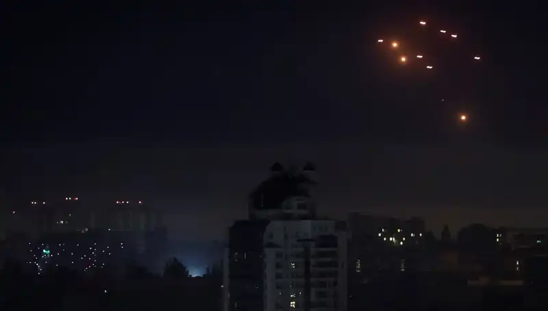 Rusya’nın Kiev’e Yönelik Hava Saldırısı ve Sumi’deki Tahliyeler