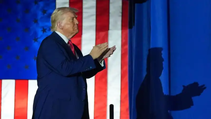Trump'ın 100 Günde Gerçekleştirdiği 100 Yılın Değişimi Hakkında Neler Söyledi?