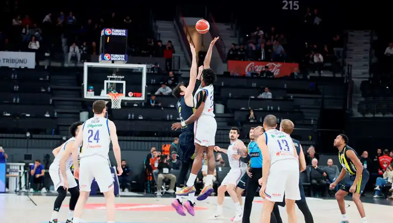 Anadolu Efes ile Panathinaikos Maçı: Tarih ve Saat Bilgileri