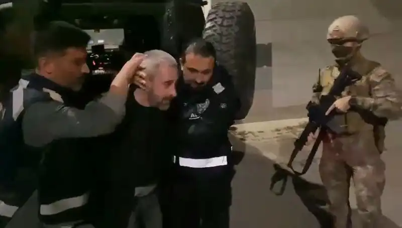 Kardeş Katili Yakalandı: 213 Saatlik Görüntü İncelemesi Sonuç Verdi