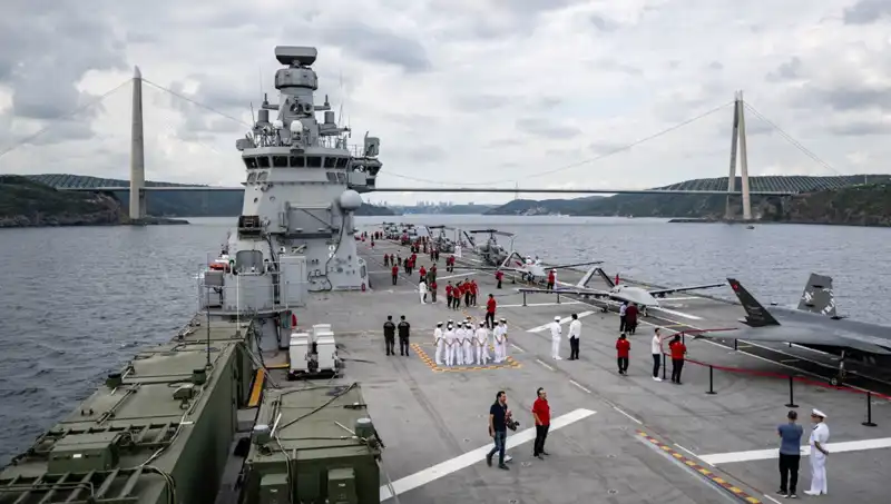 TCG Anadolu, Sarayburnu’ndan Ayrıldığında Neler Yaşandı?