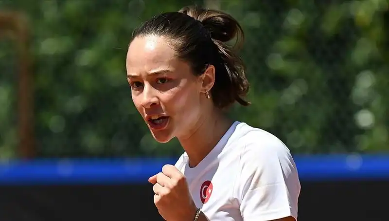 Milli Tenisçi Zeynep Sönmez, Büyük Finalde Gövde Gösterisi Yapacak!