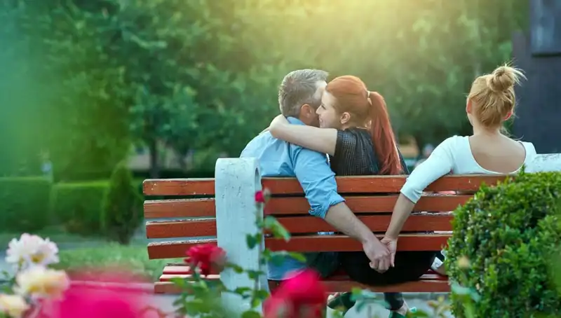 Aldatıldığınızı Gösteren 5 Gizli İşaret: Bunlara Dikkat Edin!