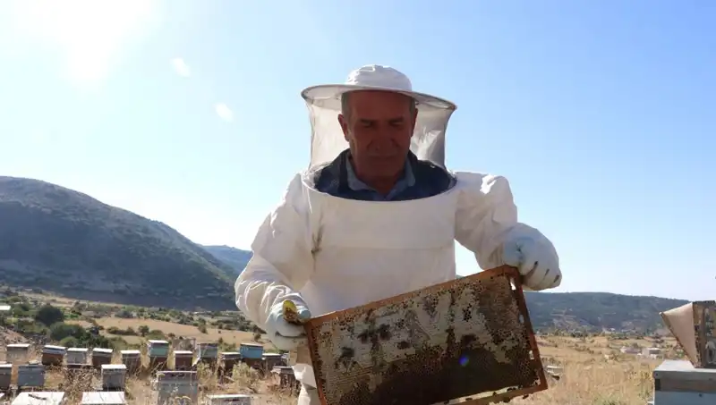 25 Yıl Aradan Sonra Mobilya Sektörüne Dönüş: 2 Ton Üretiyor!