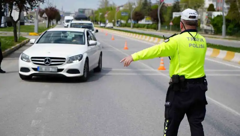2025 Yeni Trafik Cezaları: Değişiklikler ve 2025'teki Artışlar