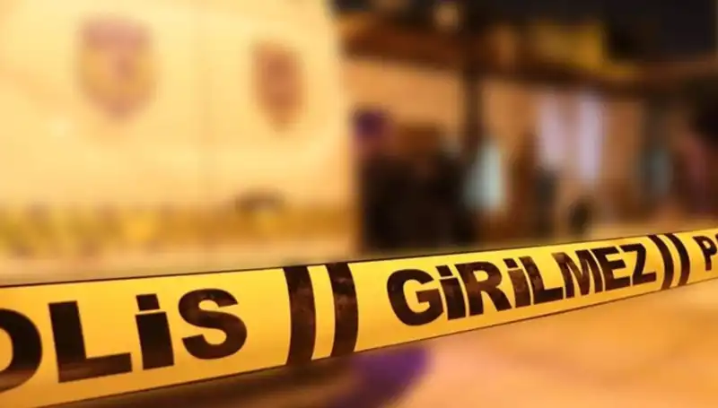 İzmir'de Aile Arasında Çıkan Kavga: 4 Kişi Ağır Yaralandı