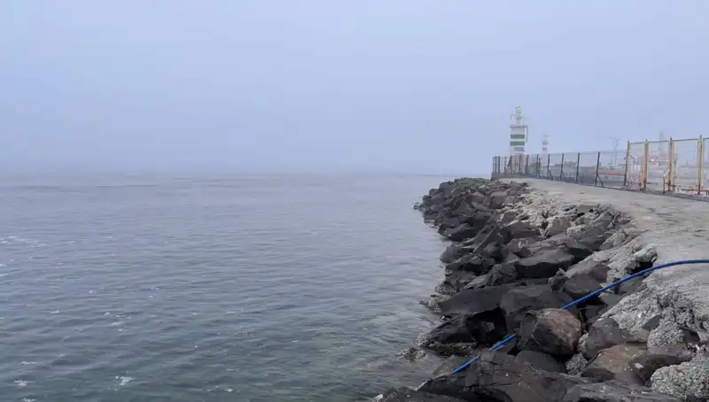 Çanakkale Boğazı'nda Sis Nedeniyla Gemi Geçişleri Durduruldu