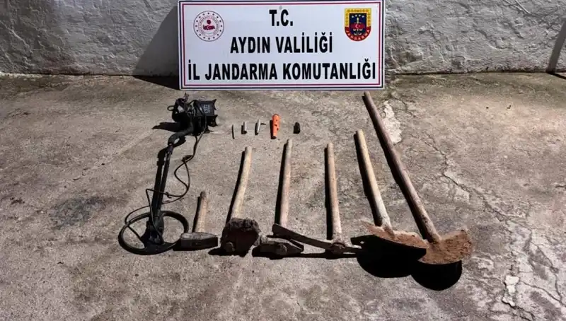 Aydın’da Kaçak Kazı Yapan Şahıslar Suçüstü Yakalandı!