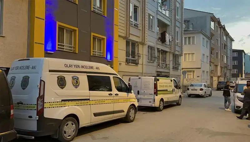 Apartman Merdiveninde Bulunan Ceset, Şüpheli Ölüm Vakası Olarak İnceleniyor